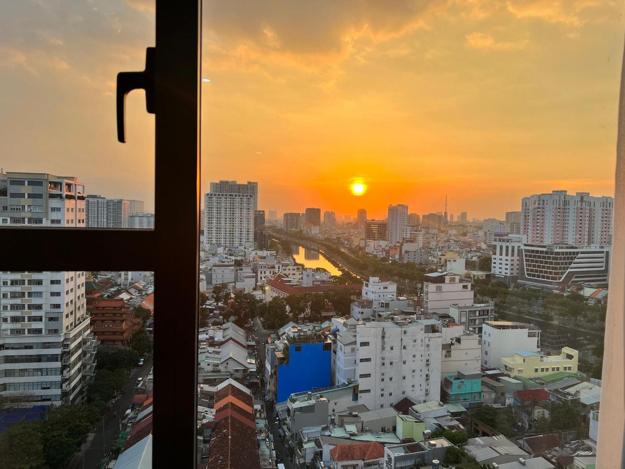 River Inn Apartment With Pool & Gym Ho Chi Minh City Exterior photo